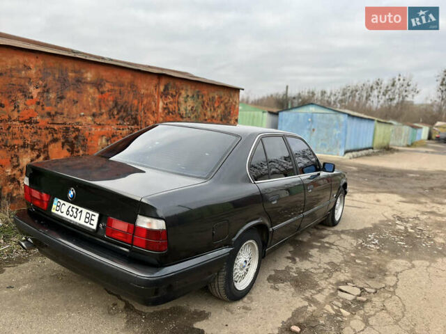 Черный БМВ 5 Серия, объемом двигателя 2 л и пробегом 349 тыс. км за 3000 $, фото 1 на Automoto.ua