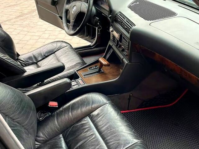 Черный БМВ 5 Серия, объемом двигателя 2.5 л и пробегом 415 тыс. км за 2300 $, фото 4 на Automoto.ua