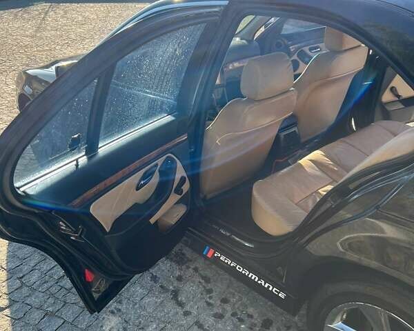 Черный БМВ 5 Серия, объемом двигателя 2 л и пробегом 289 тыс. км за 4300 $, фото 12 на Automoto.ua