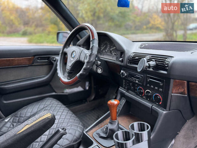 Черный БМВ 5 Серия, объемом двигателя 2.5 л и пробегом 471 тыс. км за 3500 $, фото 15 на Automoto.ua