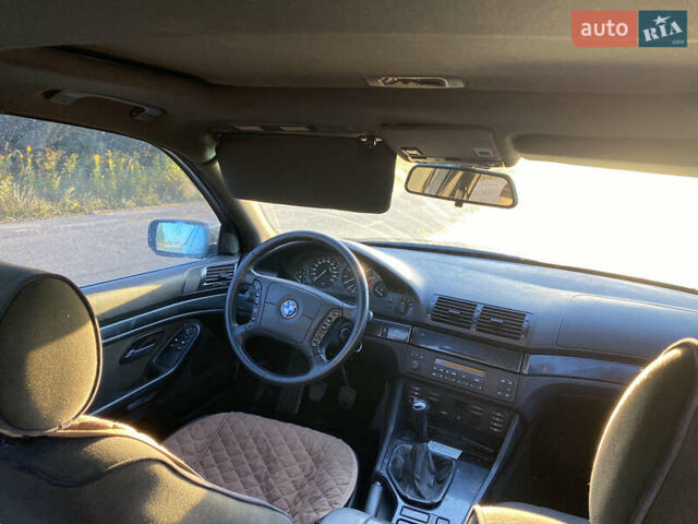 Черный БМВ 5 Серия, объемом двигателя 2 л и пробегом 269 тыс. км за 3299 $, фото 11 на Automoto.ua