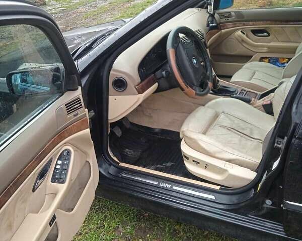 Черный БМВ 5 Серия, объемом двигателя 2 л и пробегом 222 тыс. км за 2800 $, фото 6 на Automoto.ua