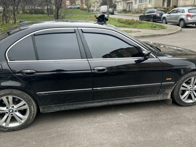 Черный БМВ 5 Серия, объемом двигателя 2.8 л и пробегом 433 тыс. км за 5999 $, фото 2 на Automoto.ua