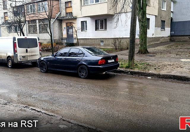 Черный БМВ 5 Серия, объемом двигателя 2.8 л и пробегом 0 тыс. км за 4500 $, фото 12 на Automoto.ua