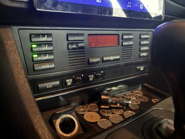 Чорний БМВ 5 Серія, об'ємом двигуна 2.8 л та пробігом 303 тис. км за 4400 $, фото 15 на Automoto.ua