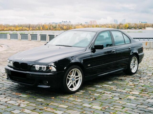 Черный БМВ 5 Серия, объемом двигателя 4.4 л и пробегом 400 тыс. км за 13000 $, фото 8 на Automoto.ua