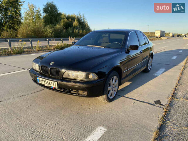 Черный БМВ 5 Серия, объемом двигателя 2 л и пробегом 269 тыс. км за 3299 $, фото 1 на Automoto.ua