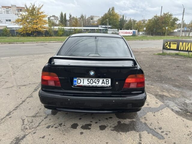 Чорний БМВ 5 Серія, об'ємом двигуна 2.8 л та пробігом 303 тис. км за 4400 $, фото 3 на Automoto.ua