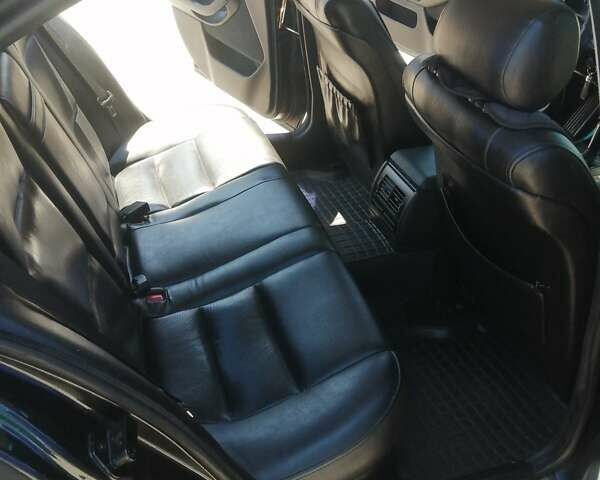 Черный БМВ 5 Серия, объемом двигателя 3.5 л и пробегом 262 тыс. км за 4000 $, фото 4 на Automoto.ua