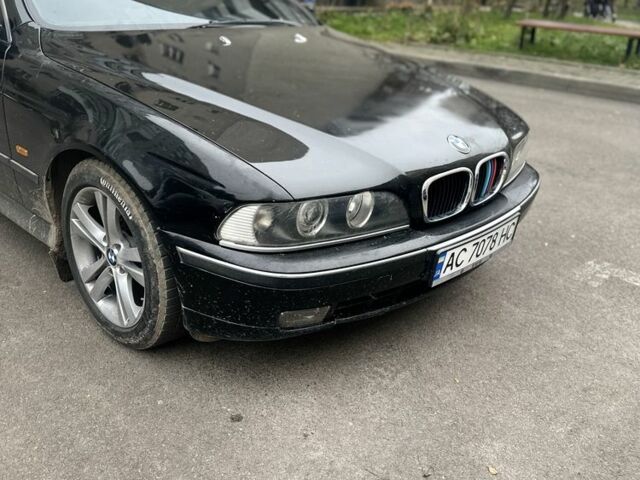 Черный БМВ 5 Серия, объемом двигателя 2.8 л и пробегом 433 тыс. км за 5999 $, фото 1 на Automoto.ua
