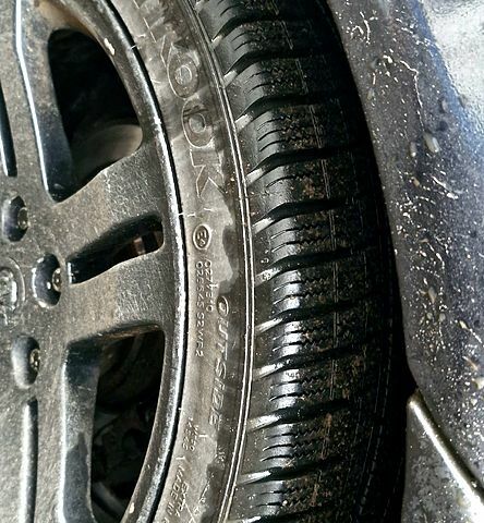 Черный БМВ 5 Серия, объемом двигателя 2.8 л и пробегом 0 тыс. км за 4500 $, фото 2 на Automoto.ua