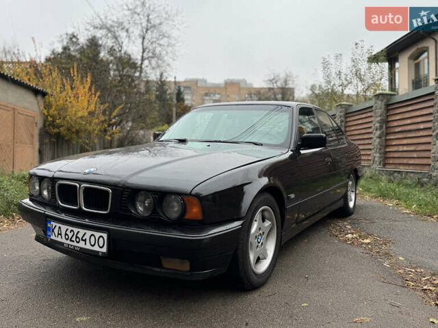 Черный БМВ 5 Серия, объемом двигателя 2.5 л и пробегом 471 тыс. км за 3500 $, фото 2 на Automoto.ua