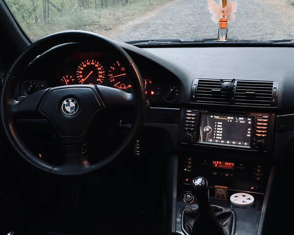 Чорний БМВ 5 Серія, об'ємом двигуна 2.8 л та пробігом 419 тис. км за 5400 $, фото 26 на Automoto.ua