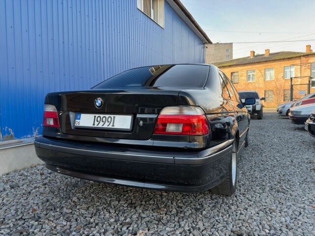 Черный БМВ 5 Серия, объемом двигателя 2.5 л и пробегом 300 тыс. км за 2900 $, фото 6 на Automoto.ua