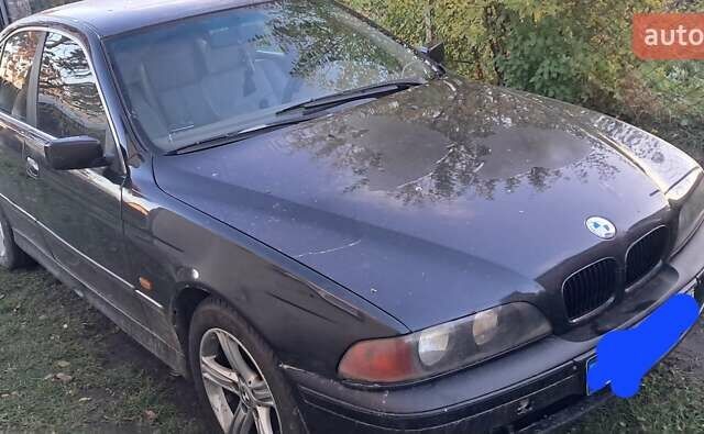 Черный БМВ 5 Серия, объемом двигателя 2 л и пробегом 222 тыс. км за 2800 $, фото 2 на Automoto.ua