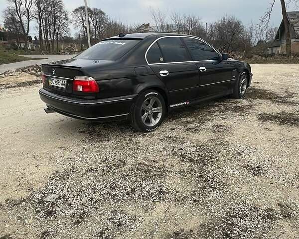 Черный БМВ 5 Серия, объемом двигателя 2 л и пробегом 289 тыс. км за 4300 $, фото 2 на Automoto.ua