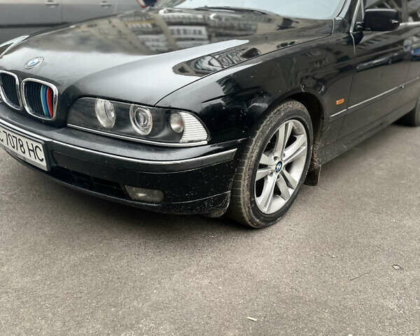 Черный БМВ 5 Серия, объемом двигателя 2.8 л и пробегом 340 тыс. км за 5999 $, фото 7 на Automoto.ua