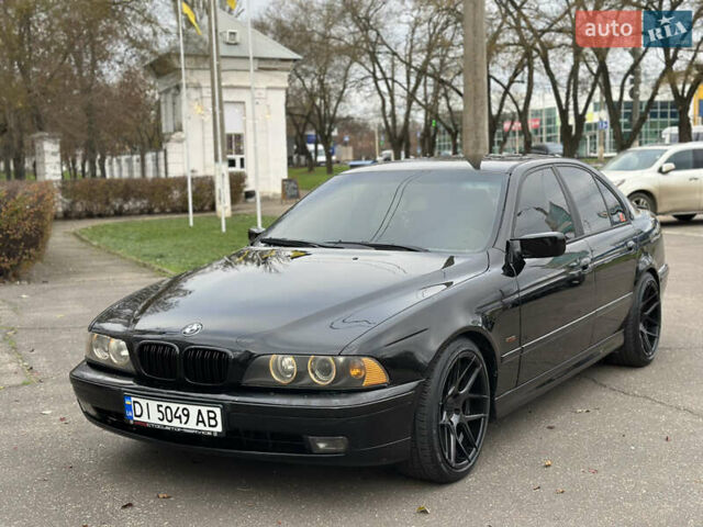Черный БМВ 5 Серия, объемом двигателя 2.79 л и пробегом 303 тыс. км за 3999 $, фото 6 на Automoto.ua