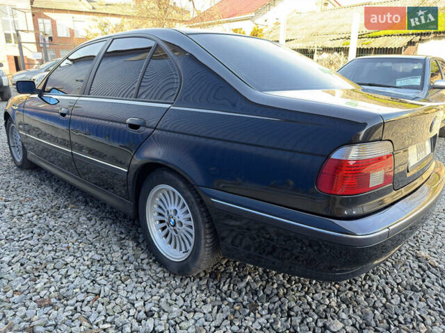 Черный БМВ 5 Серия, объемом двигателя 2.5 л и пробегом 300 тыс. км за 2900 $, фото 4 на Automoto.ua