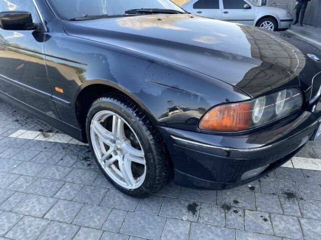 Чорний БМВ 5 Серія, об'ємом двигуна 2.5 л та пробігом 400 тис. км за 3500 $, фото 7 на Automoto.ua