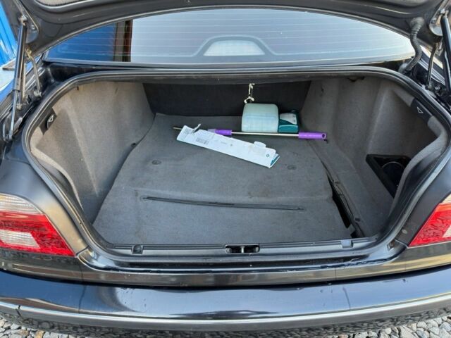 Черный БМВ 5 Серия, объемом двигателя 2.5 л и пробегом 300 тыс. км за 2900 $, фото 16 на Automoto.ua