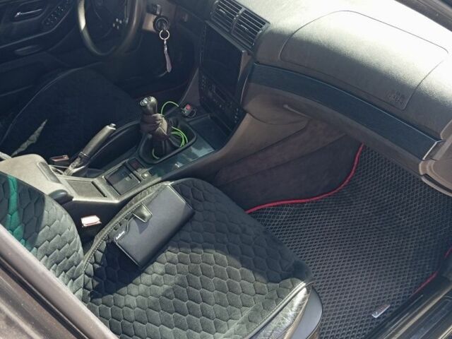 Черный БМВ 5 Серия, объемом двигателя 2.8 л и пробегом 520 тыс. км за 7200 $, фото 9 на Automoto.ua