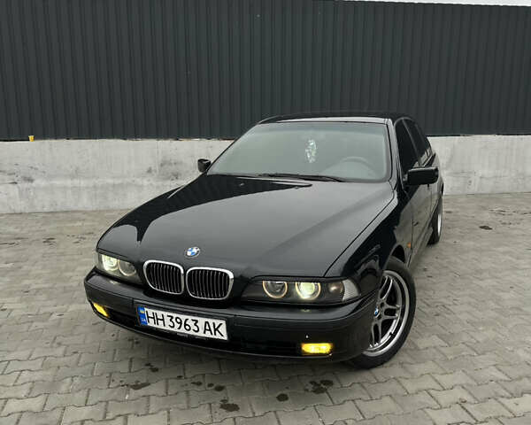 Чорний БМВ 5 Серія, об'ємом двигуна 1.99 л та пробігом 408 тис. км за 4200 $, фото 1 на Automoto.ua