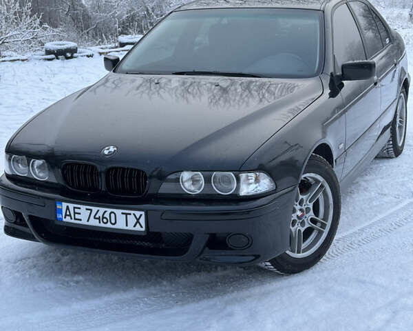 Черный БМВ 5 Серия, объемом двигателя 2.5 л и пробегом 270 тыс. км за 4700 $, фото 6 на Automoto.ua