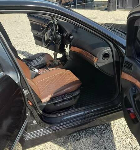 Чорний БМВ 5 Серія, об'ємом двигуна 1.99 л та пробігом 265 тис. км за 5500 $, фото 6 на Automoto.ua