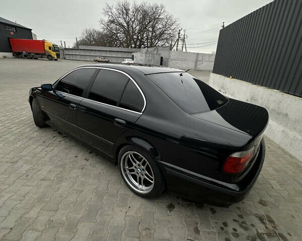 Чорний БМВ 5 Серія, об'ємом двигуна 1.99 л та пробігом 408 тис. км за 4200 $, фото 5 на Automoto.ua
