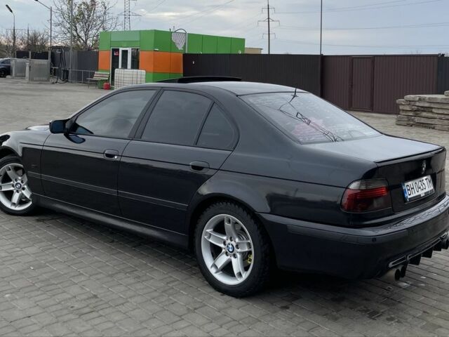 Черный БМВ 5 Серия, объемом двигателя 2.8 л и пробегом 150 тыс. км за 5600 $, фото 5 на Automoto.ua