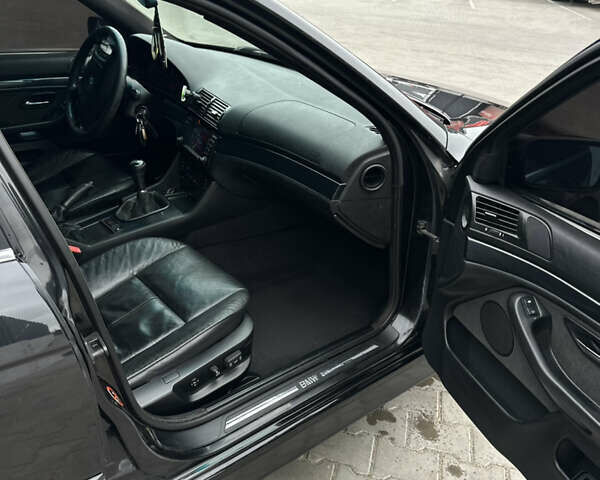 Чорний БМВ 5 Серія, об'ємом двигуна 1.99 л та пробігом 408 тис. км за 4200 $, фото 11 на Automoto.ua
