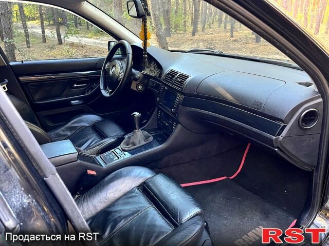 Черный БМВ 5 Серия, объемом двигателя 2.5 л и пробегом 350 тыс. км за 4500 $, фото 7 на Automoto.ua