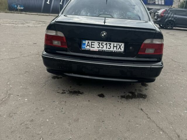 Чорний БМВ 5 Серія, об'ємом двигуна 2.8 л та пробігом 340 тис. км за 1500 $, фото 3 на Automoto.ua