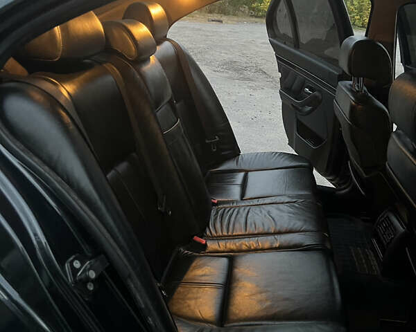 Черный БМВ 5 Серия, объемом двигателя 2.79 л и пробегом 387 тыс. км за 7000 $, фото 13 на Automoto.ua