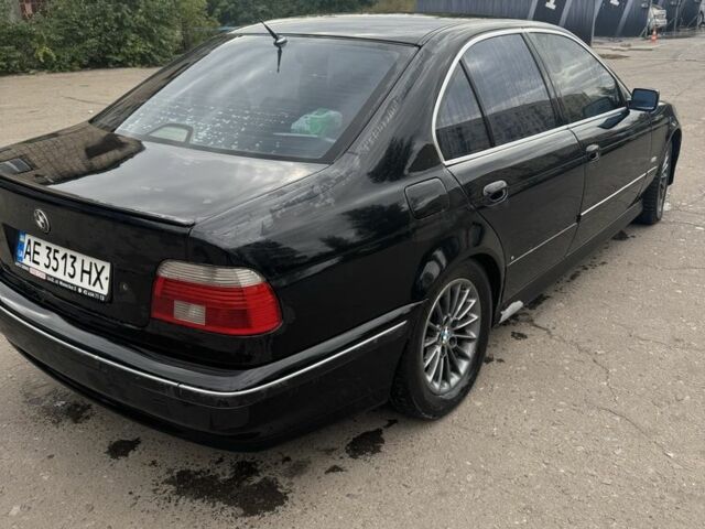 Чорний БМВ 5 Серія, об'ємом двигуна 2.8 л та пробігом 340 тис. км за 1500 $, фото 4 на Automoto.ua