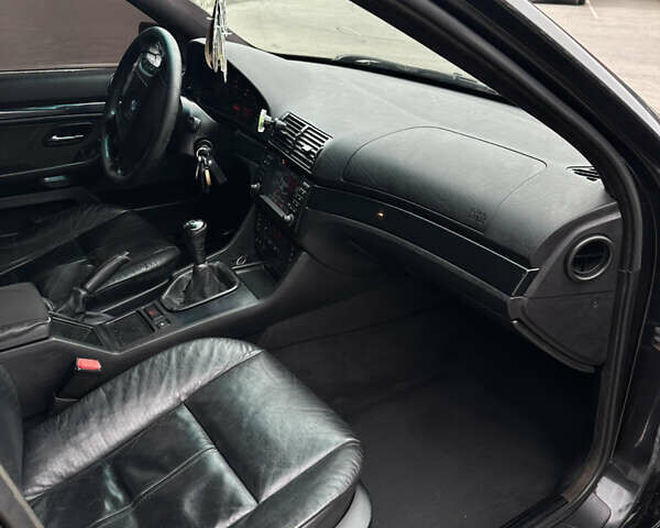 Чорний БМВ 5 Серія, об'ємом двигуна 1.99 л та пробігом 408 тис. км за 4200 $, фото 8 на Automoto.ua