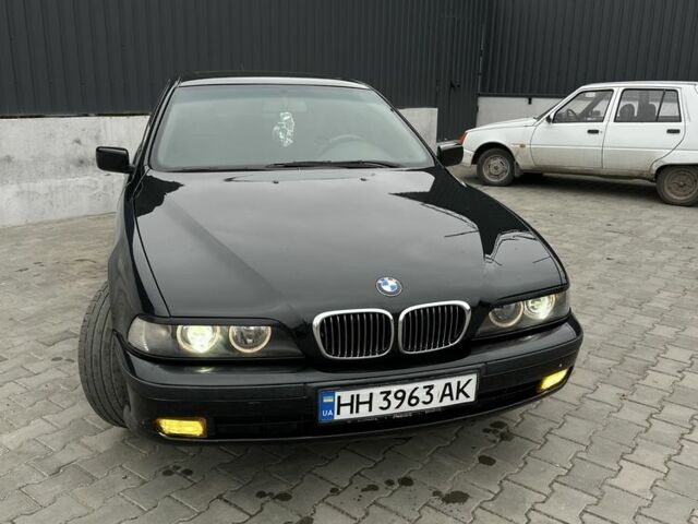 Чорний БМВ 5 Серія, об'ємом двигуна 2 л та пробігом 408 тис. км за 4200 $, фото 8 на Automoto.ua