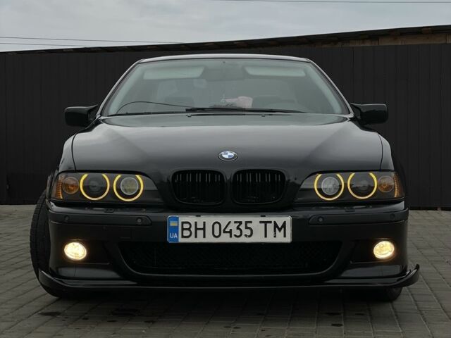 Черный БМВ 5 Серия, объемом двигателя 2.8 л и пробегом 150 тыс. км за 5600 $, фото 3 на Automoto.ua