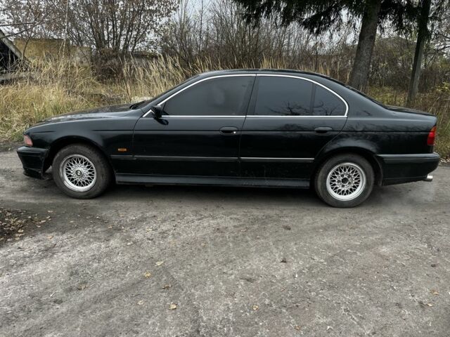 Черный БМВ 5 Серия, объемом двигателя 2 л и пробегом 339 тыс. км за 3500 $, фото 10 на Automoto.ua