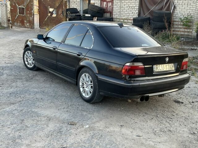Черный БМВ 5 Серия, объемом двигателя 2.8 л и пробегом 280 тыс. км за 2600 $, фото 4 на Automoto.ua