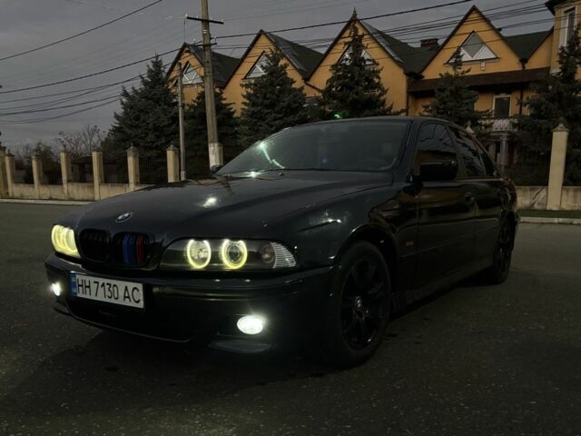 Черный БМВ 5 Серия, объемом двигателя 2.5 л и пробегом 370 тыс. км за 3700 $, фото 2 на Automoto.ua