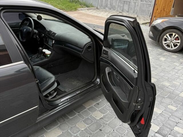 Черный БМВ 5 Серия, объемом двигателя 2.5 л и пробегом 460 тыс. км за 3500 $, фото 4 на Automoto.ua