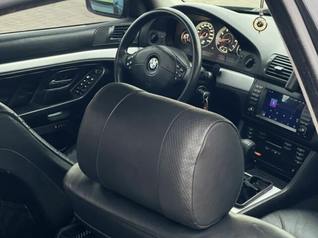 Черный БМВ 5 Серия, объемом двигателя 2.8 л и пробегом 150 тыс. км за 5600 $, фото 21 на Automoto.ua