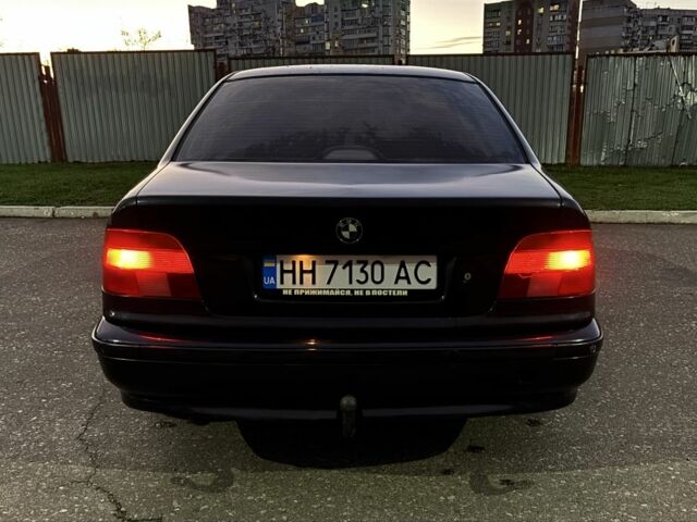 Черный БМВ 5 Серия, объемом двигателя 2.5 л и пробегом 370 тыс. км за 3700 $, фото 4 на Automoto.ua