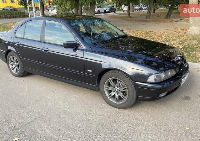 Черный БМВ 5 Серия, объемом двигателя 2.8 л и пробегом 465 тыс. км за 4500 $, фото 4 на Automoto.ua
