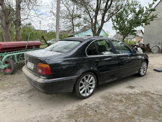 Черный БМВ 5 Серия, объемом двигателя 2.5 л и пробегом 320 тыс. км за 1600 $, фото 3 на Automoto.ua