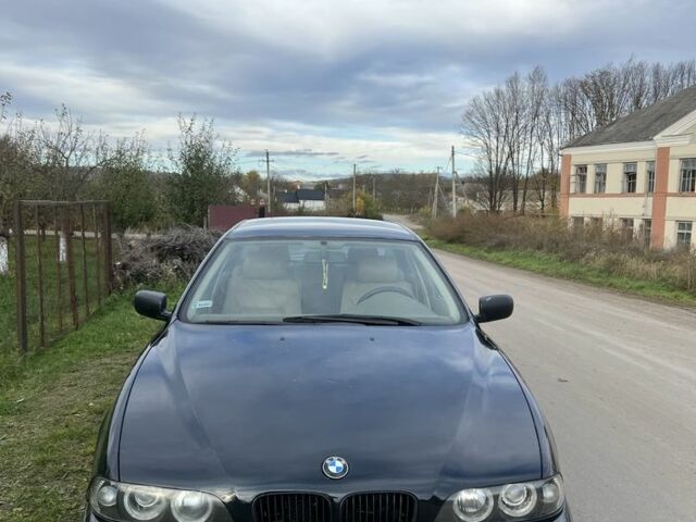 Черный БМВ 5 Серия, объемом двигателя 2.5 л и пробегом 300 тыс. км за 3350 $, фото 1 на Automoto.ua