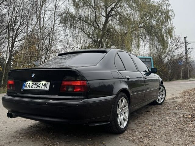 Черный БМВ 5 Серия, объемом двигателя 3.4 л и пробегом 431 тыс. км за 4700 $, фото 4 на Automoto.ua
