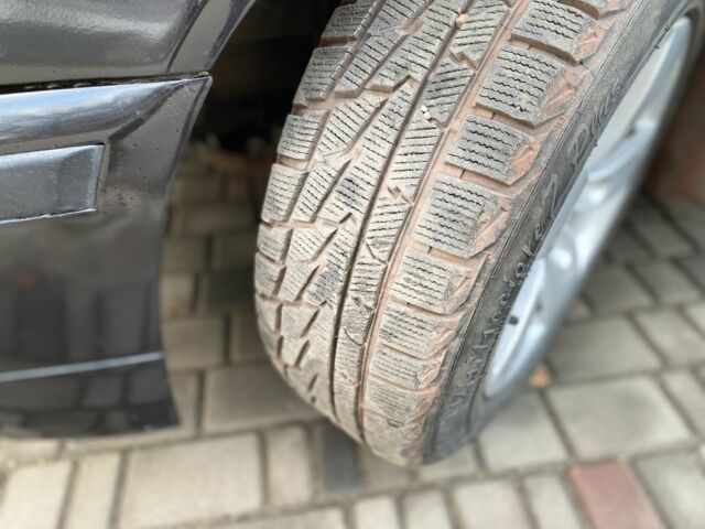 Черный БМВ 5 Серия, объемом двигателя 2.8 л и пробегом 282 тыс. км за 5500 $, фото 10 на Automoto.ua